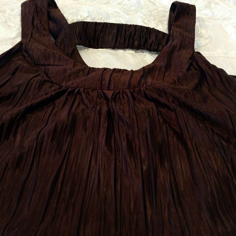 Brown Flowing Peek A Boo Back Tank Top